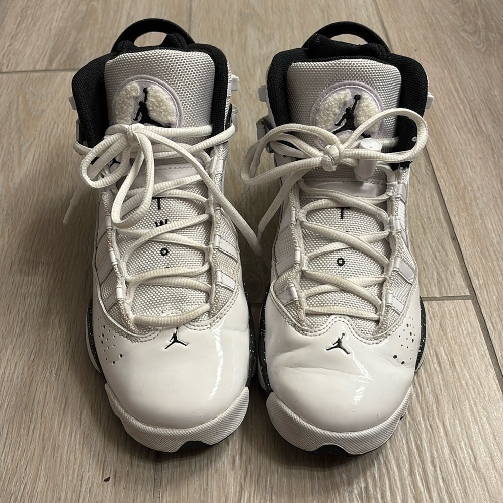 Boys Nike Jordans “6 Rings”